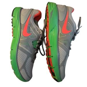 Nike LunarGlide+ 3 running shoes in grey, green, solar red Women’s 8.5 EUC